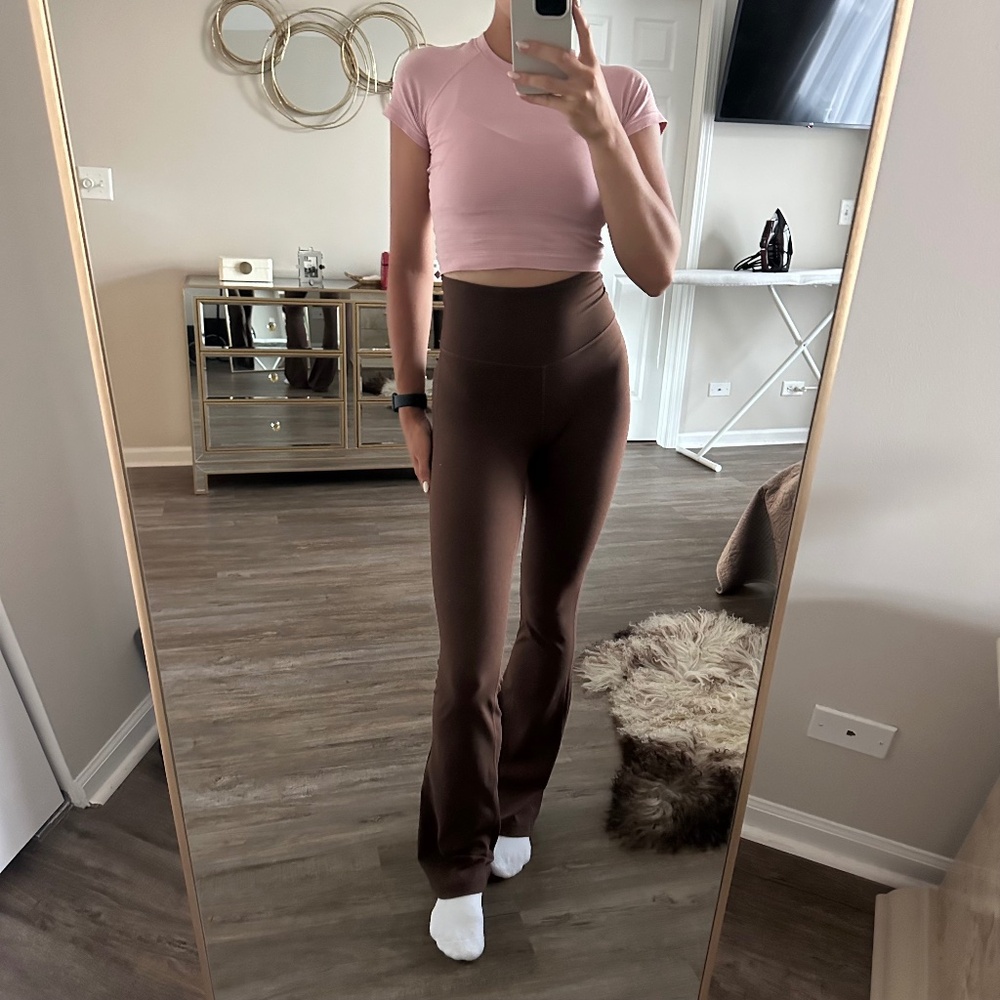Lululemon Groove Nulu Super-High-Rise Flared Pant Regular